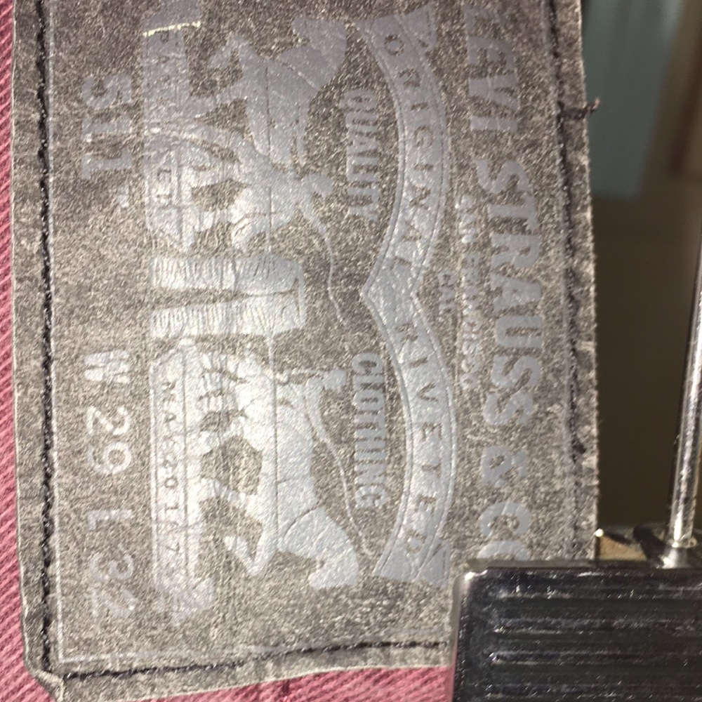 Levi’s - Picture 4 of 4